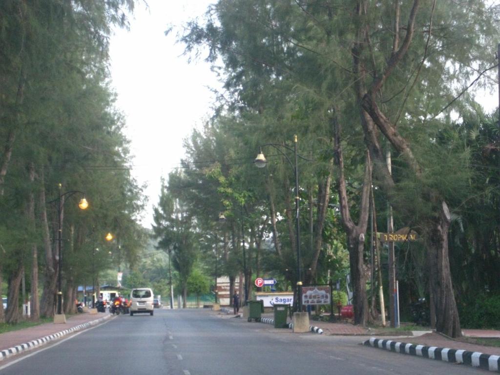 Pantai Tengah Beach Inn Pantai Cenang  Buitenkant foto