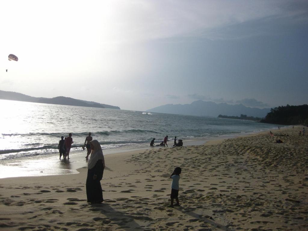 Pantai Tengah Beach Inn Pantai Cenang  Buitenkant foto